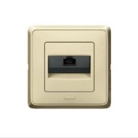 773741 Розетка 1-я компьют. RJ-45, кат. 6 сл. кость с/у (без рамки)